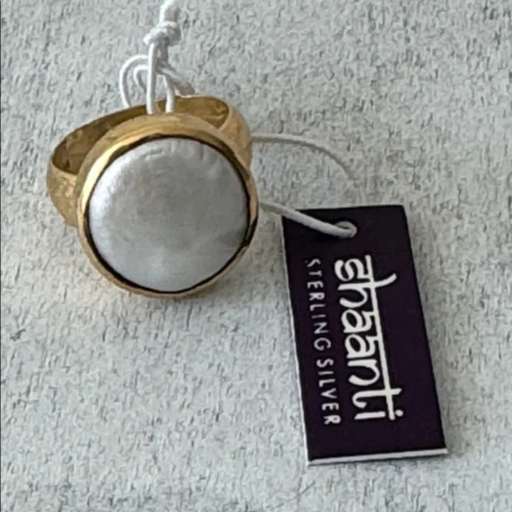 SHAANTI JEWELS Gold Plated 925 Sterling Silver Baroque Moth of Pearl Ring 7.5